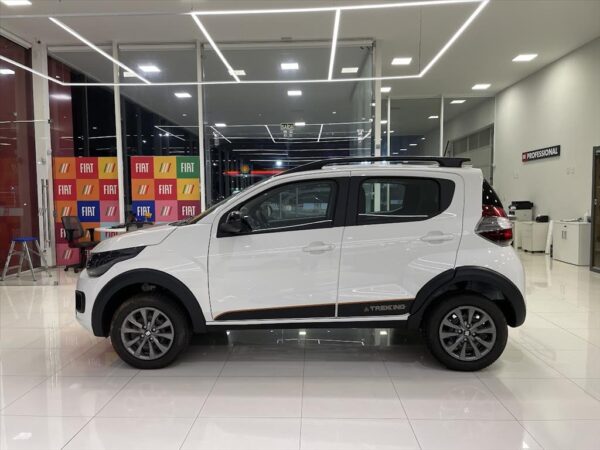 FIAT MOBI 1.0 EVO FLEX TREKKING MANUAL 2024/2025